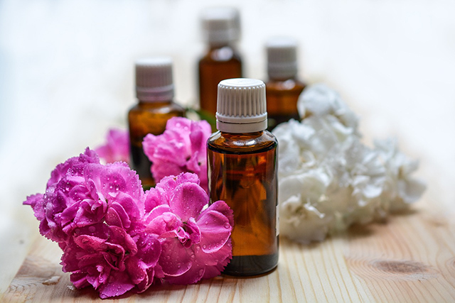 essential-oils-1433694_1280.jpg