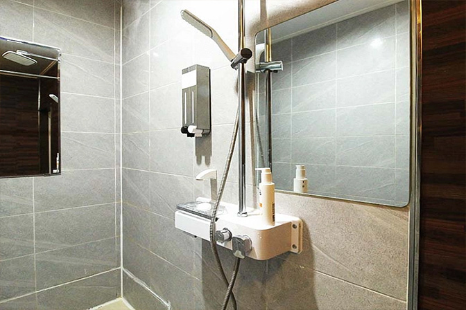 하남-킹테라피-샤워실내부