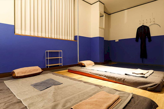 신림-이브테라피-커플룸-내부