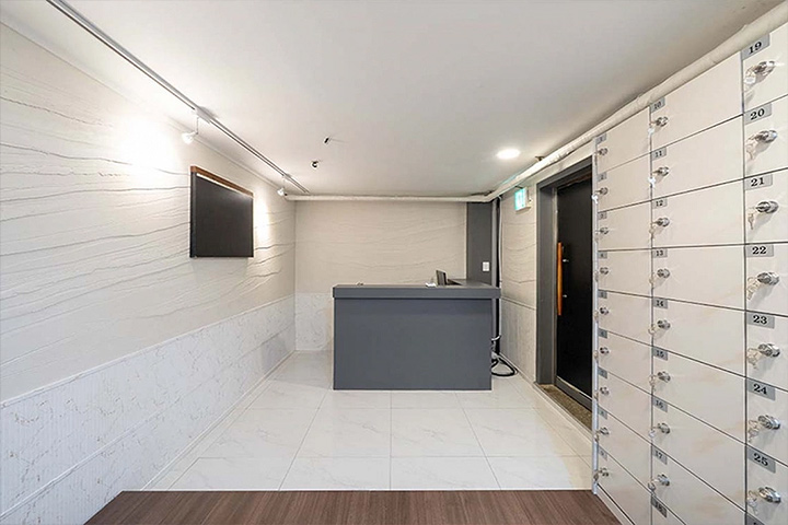 강남-논현-마린스파-입구전경