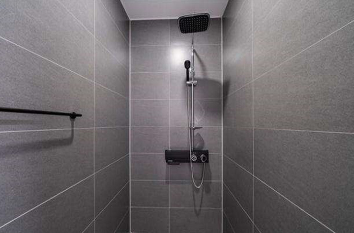 동탄레몬테라피-샤워실내부.jpg