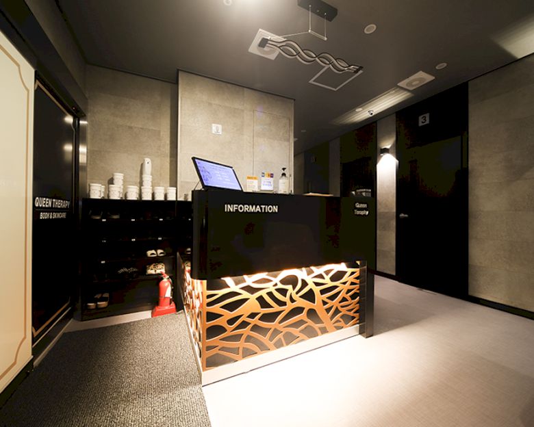 상현역 퀸테라피.jpg