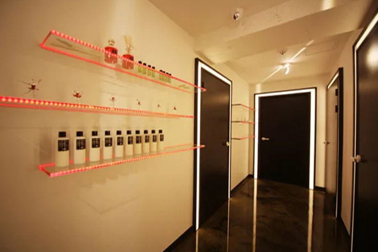 강남-탑시크-내부-모습