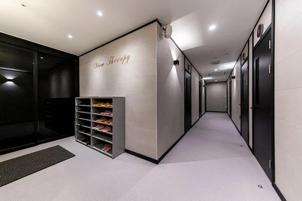 영통역 뷰테라피 샵 매장실사.jpg