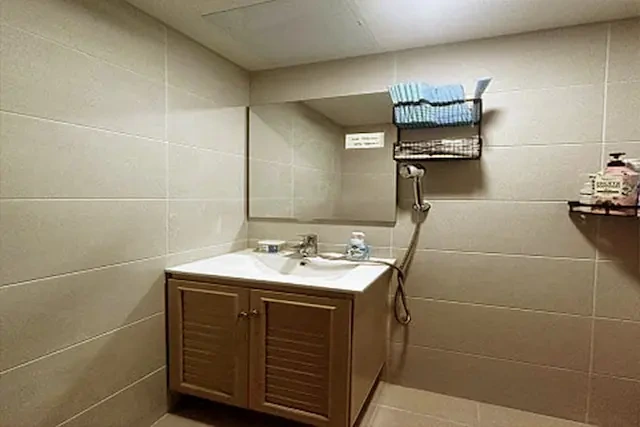 안양 평촌 더샵테라피 샤워장 시설.webp