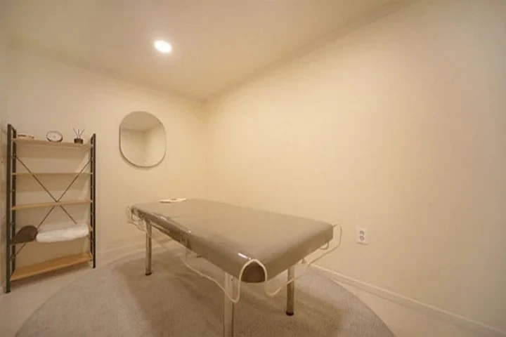 부천 상동 청담더데이 관리실 사진.webp